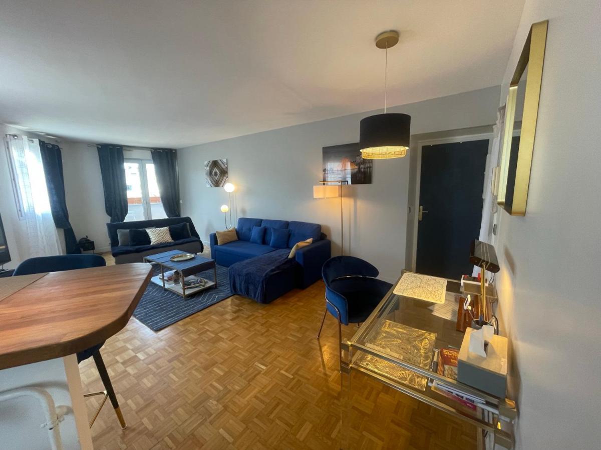 Blue Haven Apartment *