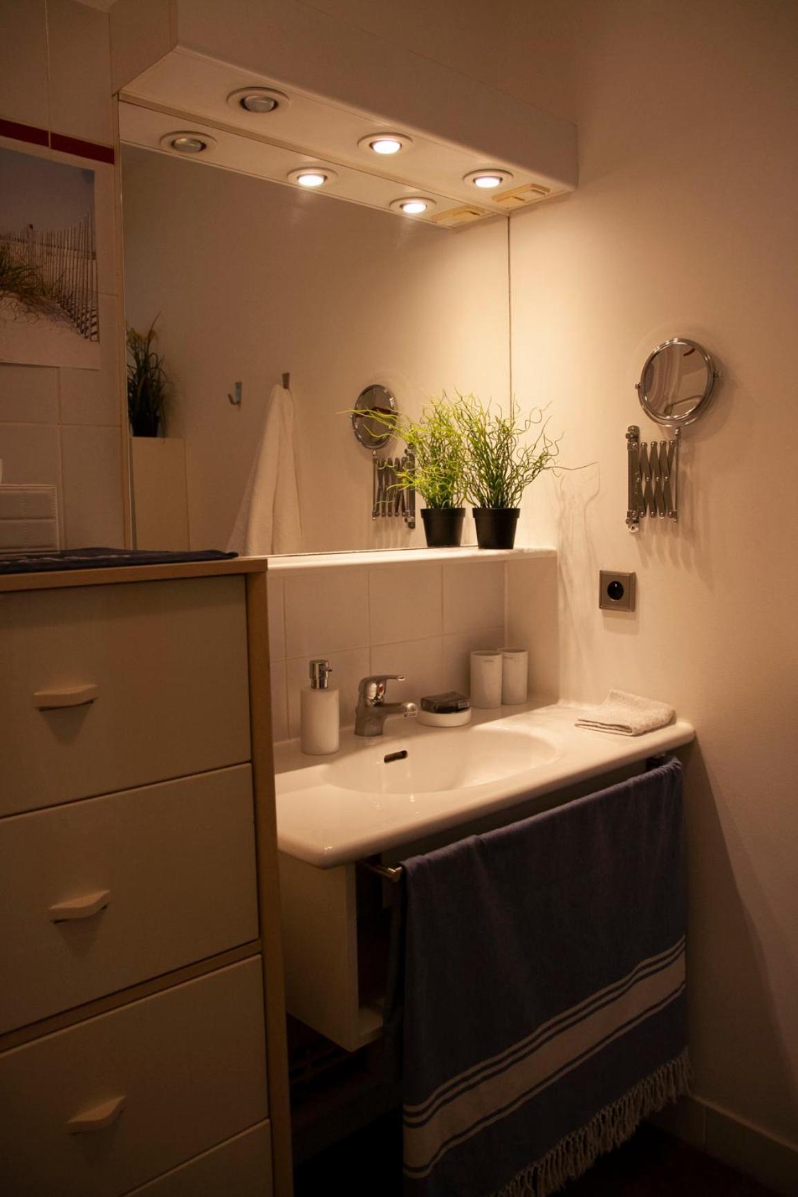 Blue Haven Apartment *
